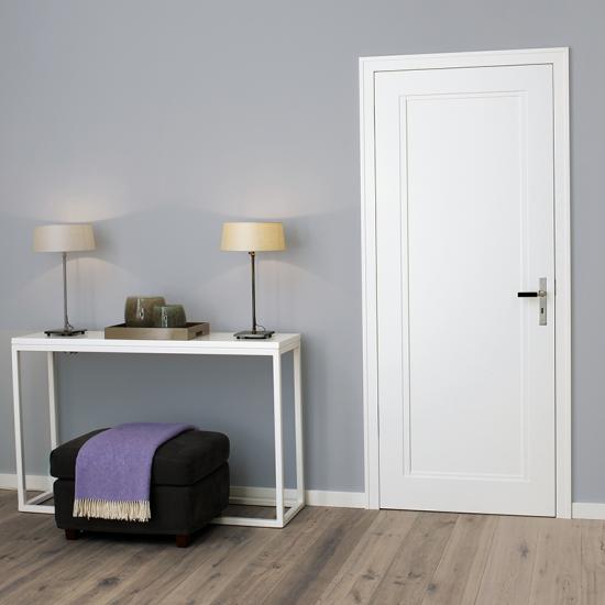 Niveau N.01 with door frame N